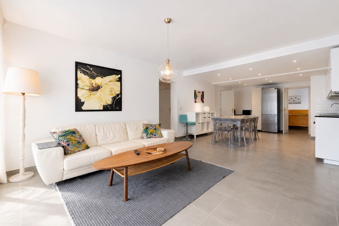 5 sypialnia Willa na sprzedaż w La Nucia z basenem garażem - 595 000 € (Ref: 10002485)