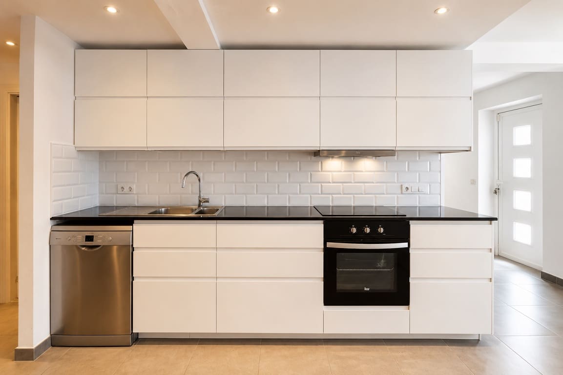 5 sypialnia Willa na sprzedaż w La Nucia z basenem garażem - 595 000 € (Ref: 10002485)