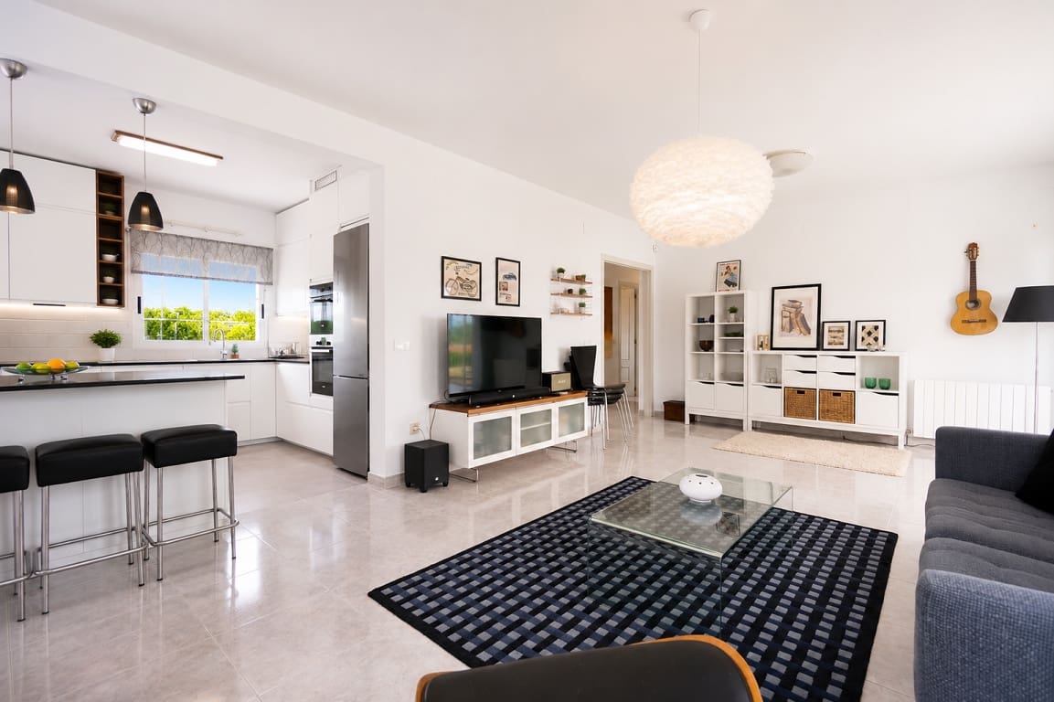 5 sypialnia Willa na sprzedaż w La Nucia z basenem garażem - 595 000 € (Ref: 10002485)