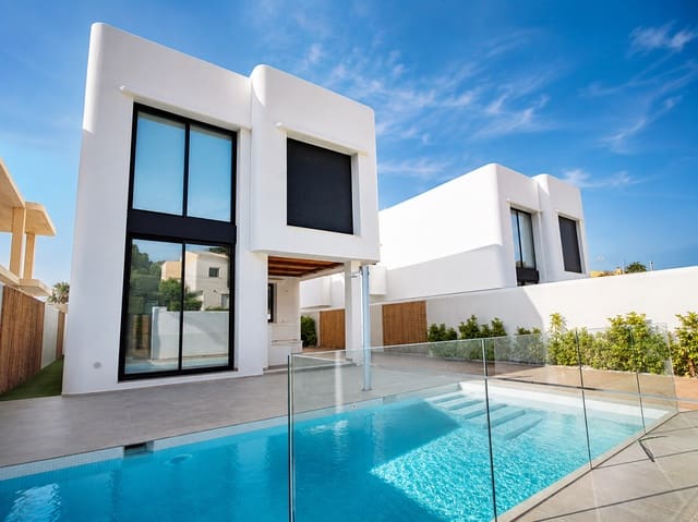Chalet de 4 habitaciones en Albir, Alfaz del Pi / L'Alfàs del Pi en venta con piscina garaje - 895.000 € (Ref: 10021992)