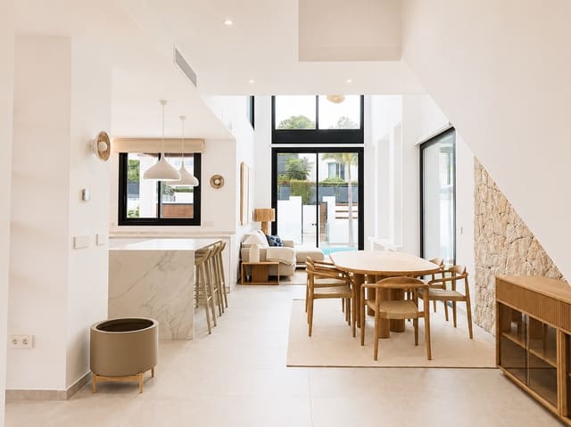 4 sypialnia Willa na sprzedaż w Albir, Alfaz del Pi / L'Alfàs del Pi z basenem garażem - 875 000 € (Ref: 10021993)