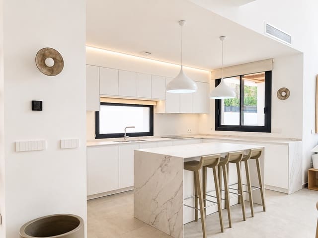 4 sypialnia Willa na sprzedaż w Albir, Alfaz del Pi / L'Alfàs del Pi z basenem garażem - 875 000 € (Ref: 10021993)
