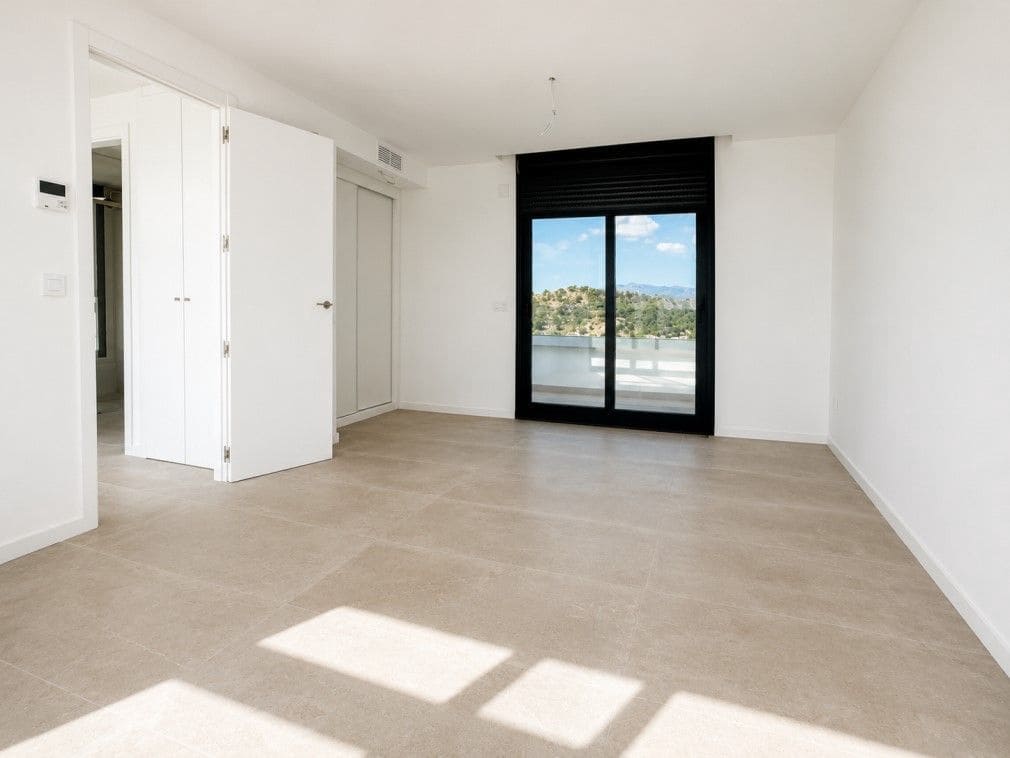 Apartamento de 3 habitaciones en Finestrat en venta con piscina garaje - 645.000 € (Ref: 10044465)