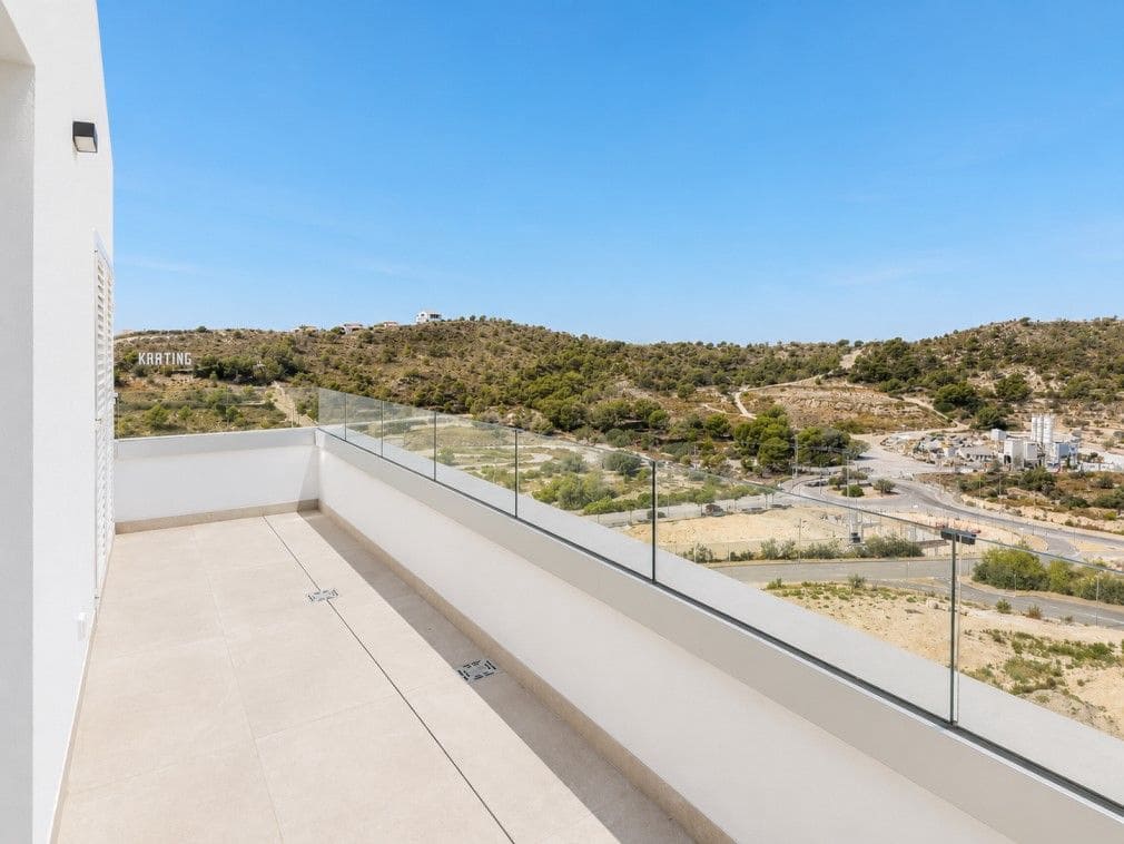 Apartamento de 3 habitaciones en Finestrat en venta con piscina garaje - 645.000 € (Ref: 10044465)