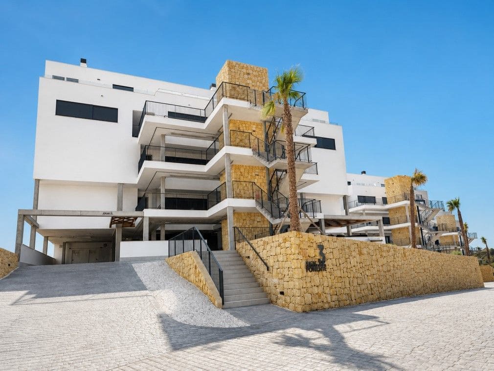 Apartamento de 3 habitaciones en Finestrat en venta con piscina garaje - 645.000 € (Ref: 10044465)