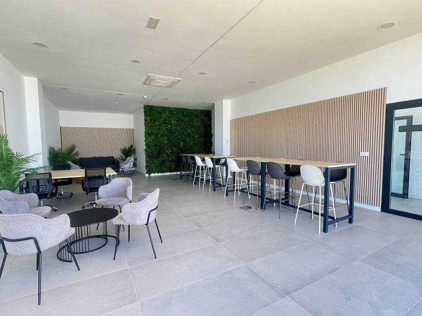 Apartamento de 3 habitaciones en Finestrat en venta con piscina garaje - 645.000 € (Ref: 10044465)
