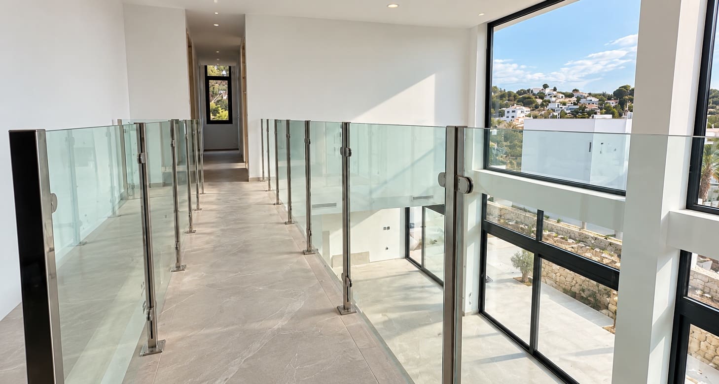 Chalet de 3 habitaciones en Calpe / Calp en venta con piscina garaje - 1.150.000 € (Ref: 10061277)
