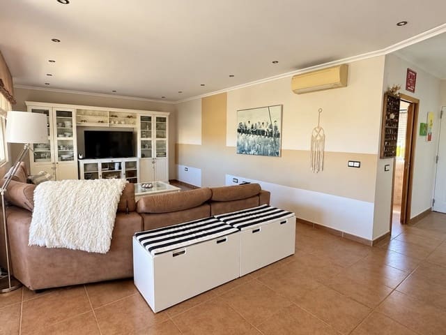 Chalet de 5 habitaciones en Altea en venta con piscina garaje - 649.900 € (Ref: 10080456)