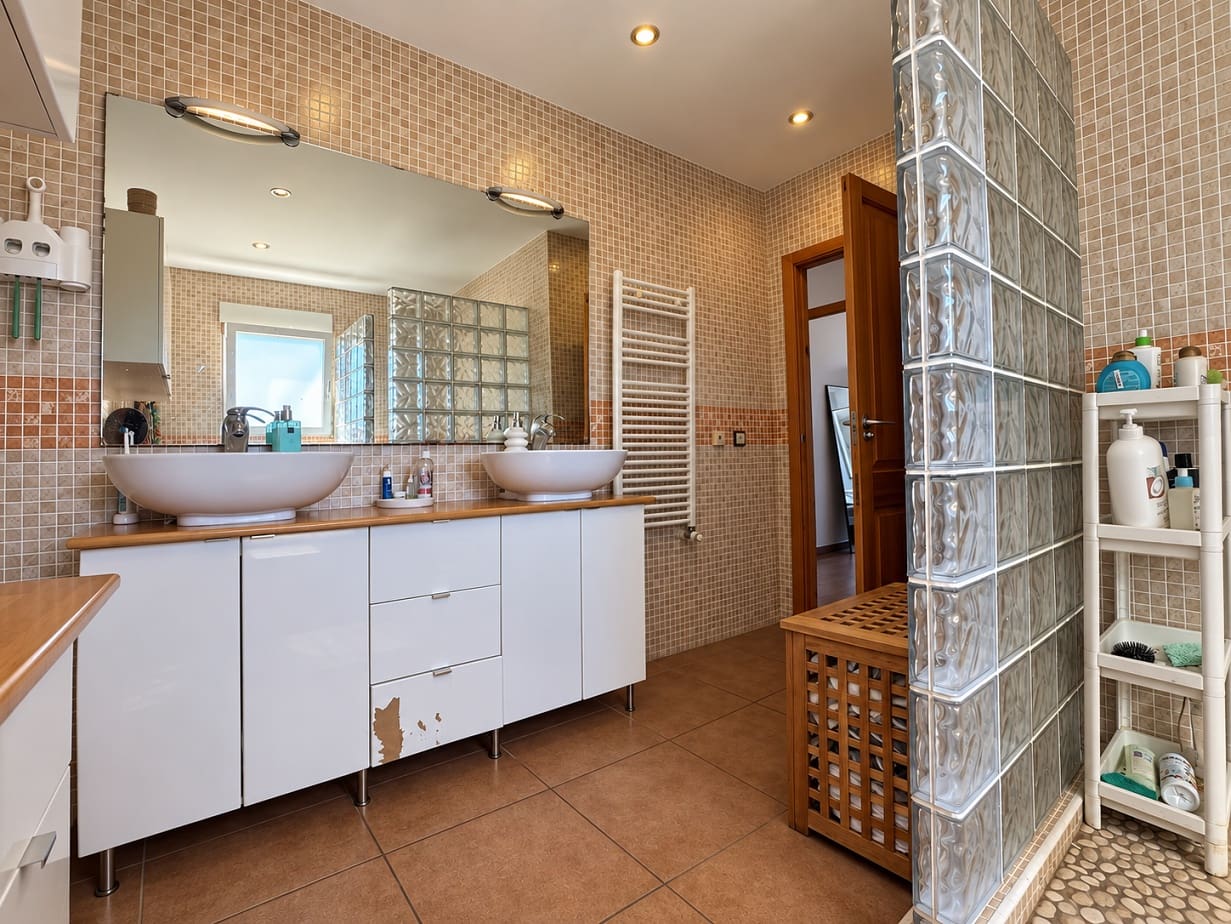 5 chambre Villa/Maison à vendre à Altea avec piscine garage - 649 900 € (Ref: 10080456)