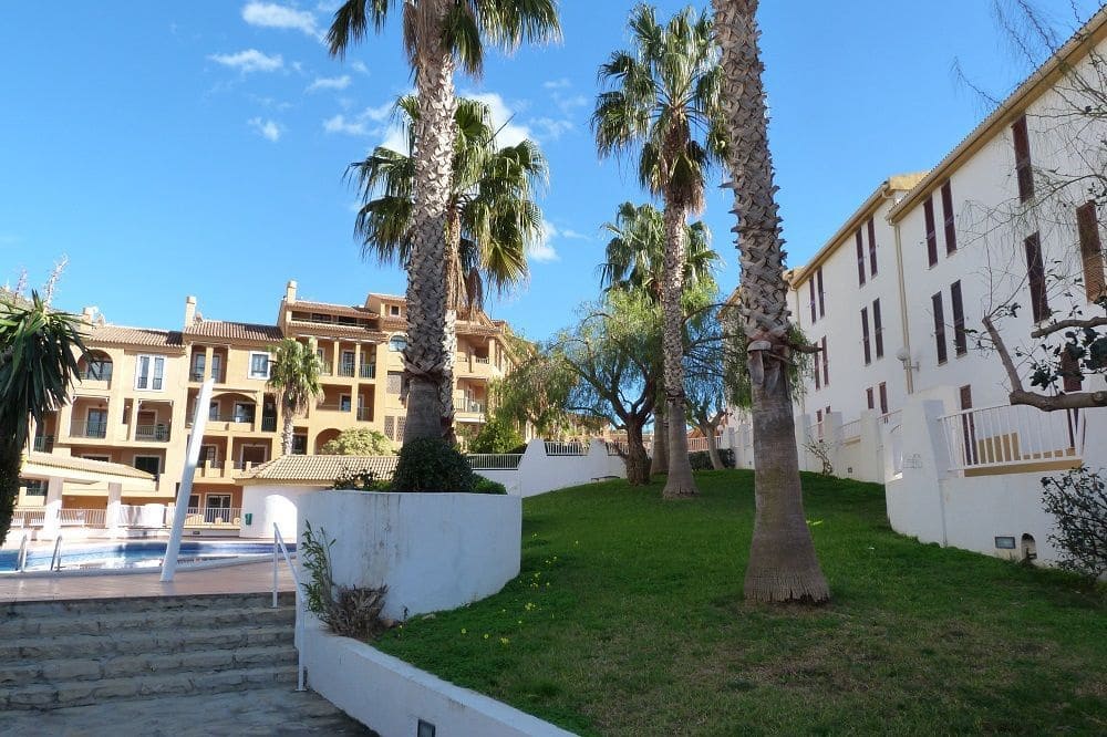 2 sovrum Lägenhet att hyra i Altea med pool garage - 950 € (Ref: 10099663)