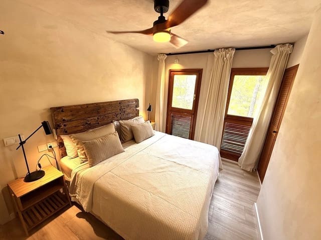Apartamento de 2 habitaciones en Altea en alquiler con piscina garaje - 950 € (Ref: 10099663)
