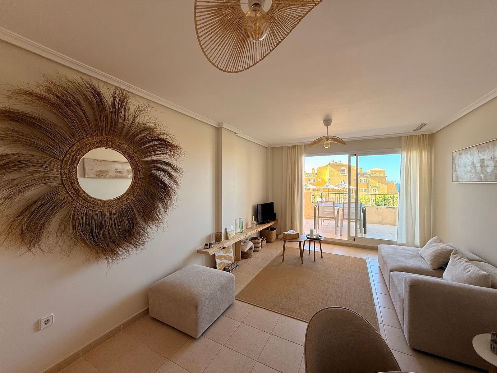 2 bedroom Apartment for holiday rental in Altea with pool garage - € 980 (Ref: 10132398)