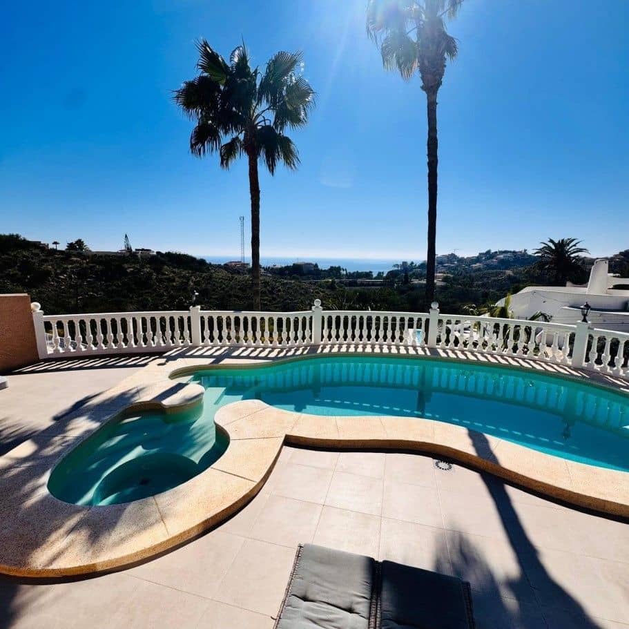 4 chambre Villa/Maison à vendre à El Campello avec piscine garage - 1 195 000 € (Ref: 10160970)