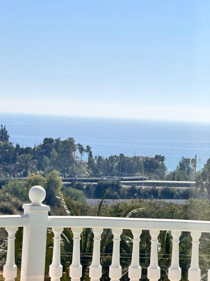 4 chambre Villa/Maison à vendre à El Campello avec piscine garage - 1 195 000 € (Ref: 10160970)