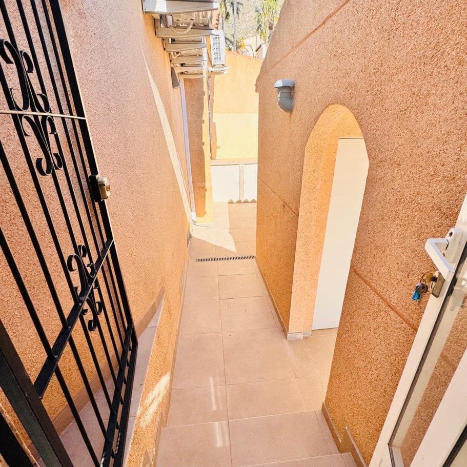 4 chambre Villa/Maison à vendre à El Campello avec piscine garage - 1 195 000 € (Ref: 10160970)