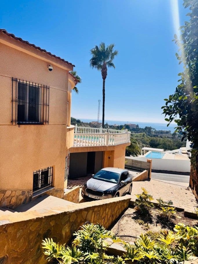 4 chambre Villa/Maison à vendre à El Campello avec piscine garage - 1 195 000 € (Ref: 10160970)