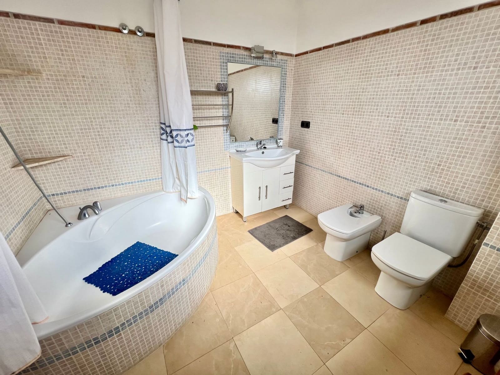 4 quarto Moradia para venda em Altea com piscina garagem - 636 000 € (Ref: 3134282)