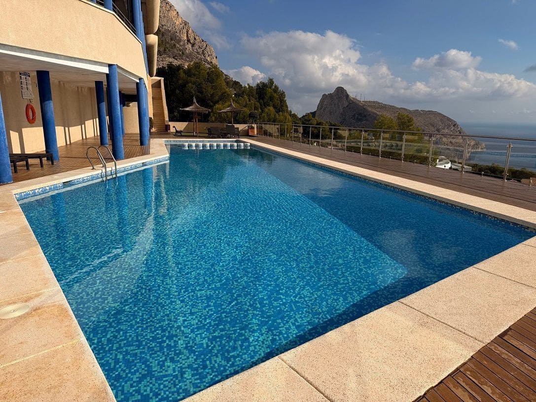 4 bedroom Apartment for rent in Altea with pool garage - € 2,600 (Ref: 3474208)