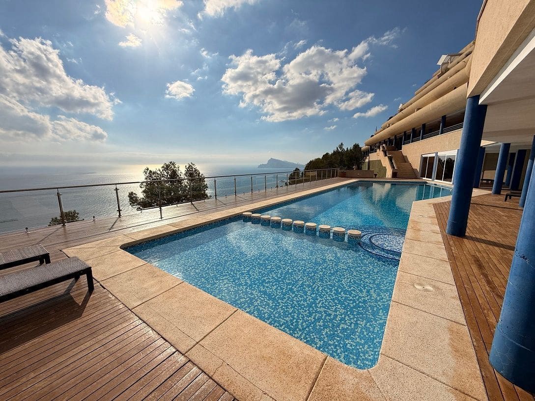 4 bedroom Apartment for rent in Altea with pool garage - € 2,600 (Ref: 3474208)