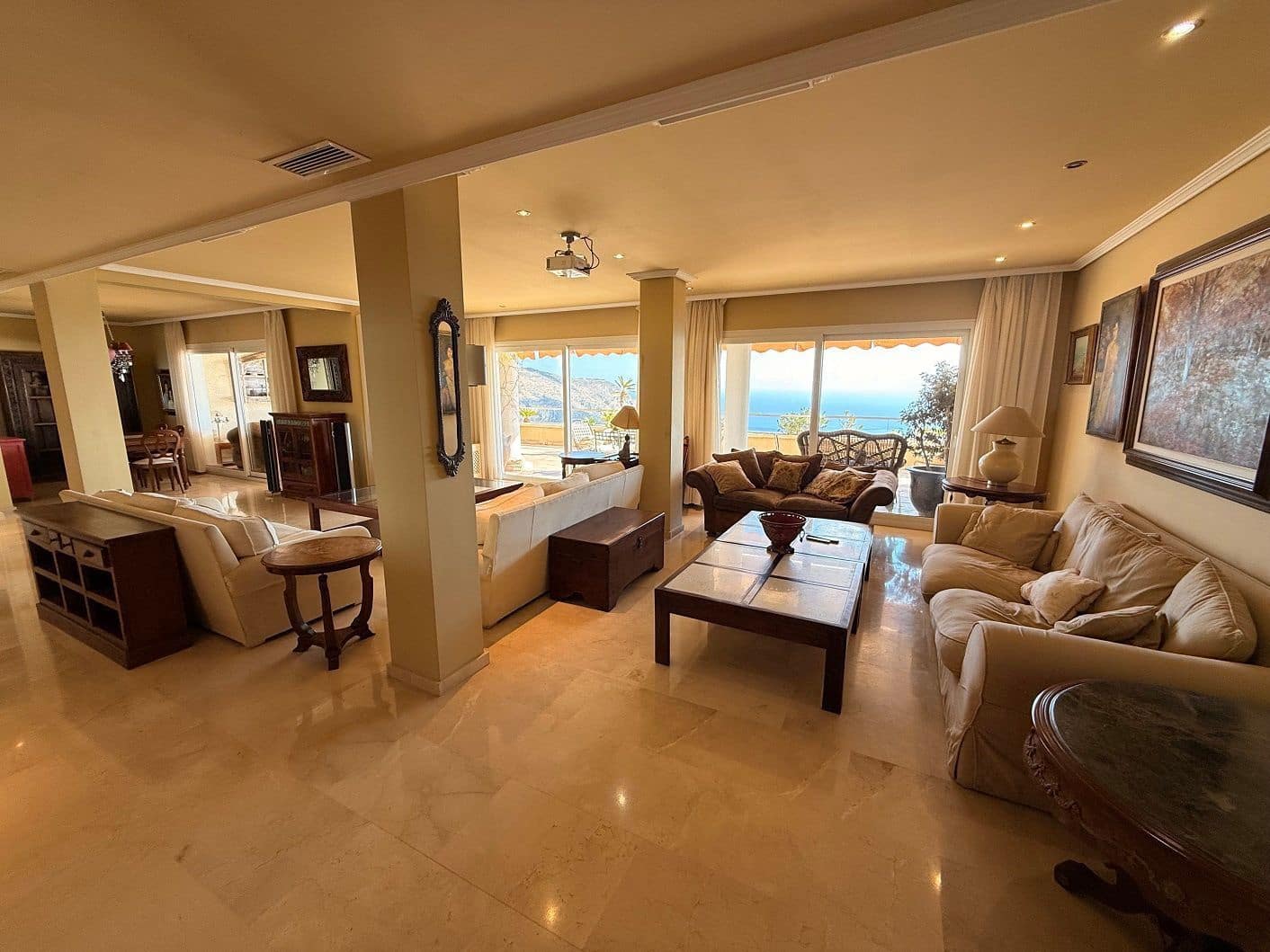 4 bedroom Apartment for rent in Altea with pool garage - € 2,600 (Ref: 3474208)