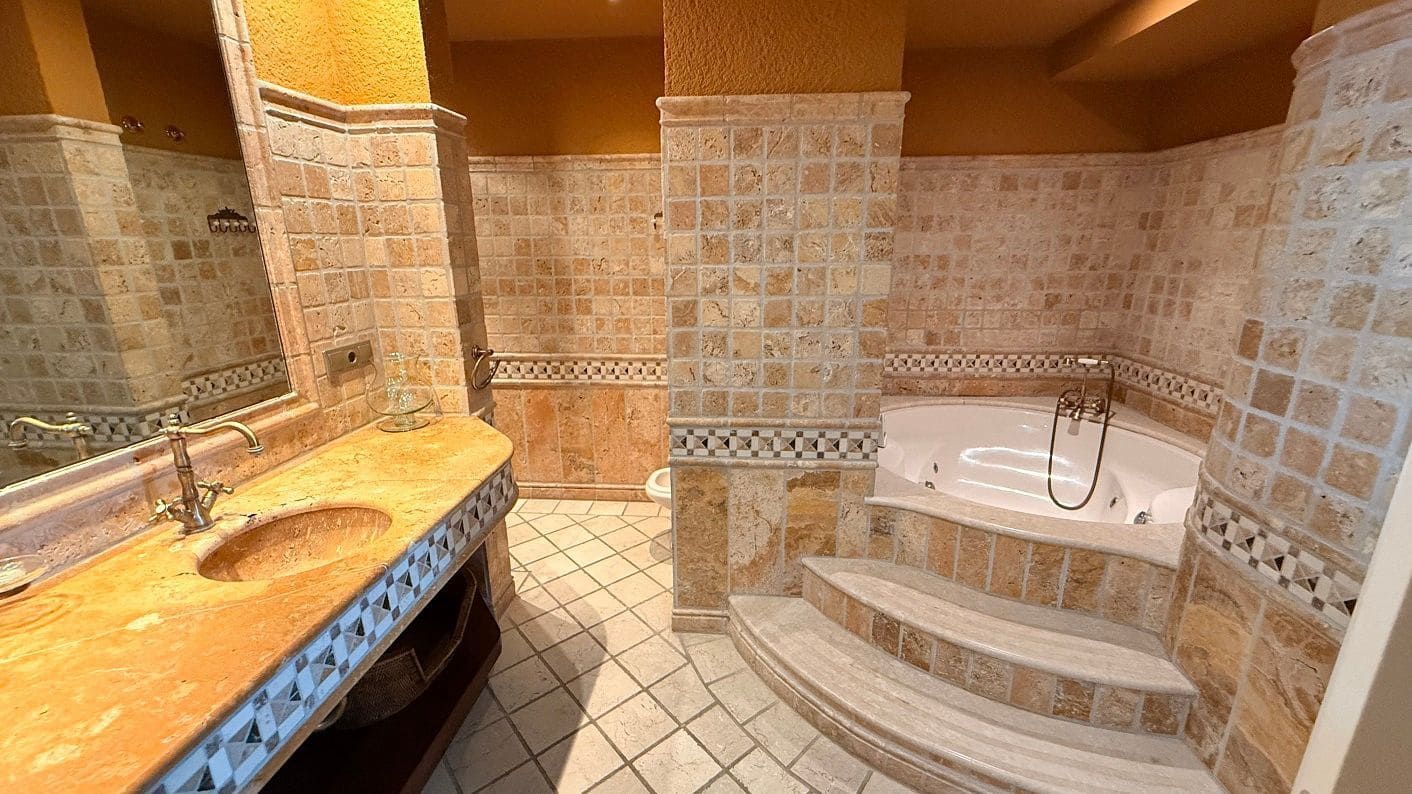 4 bedroom Apartment for rent in Altea with pool garage - € 2,600 (Ref: 3474208)