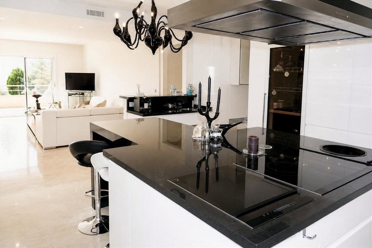 Apartamento de 4 habitaciones en Altea en venta con piscina garaje - 750.000 € (Ref: 3679607)