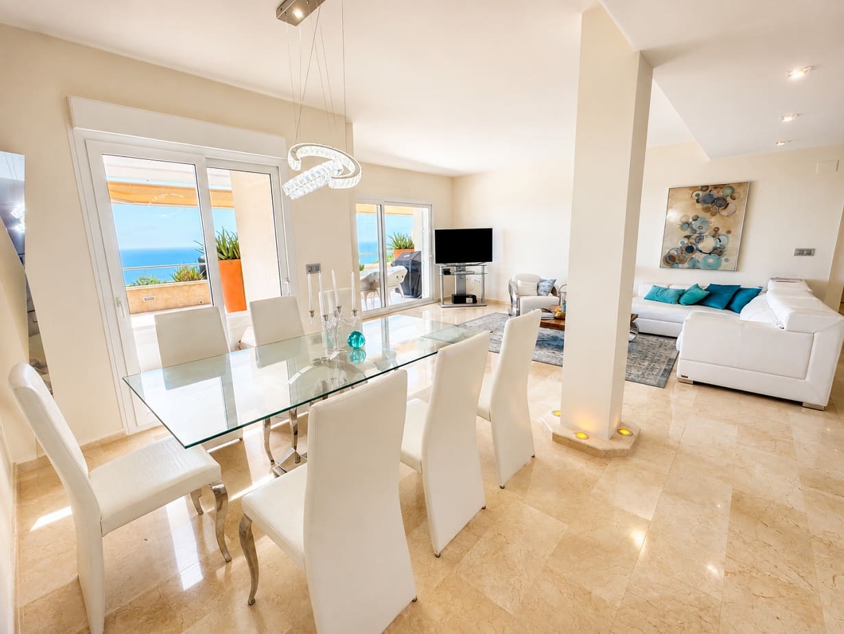 4 bedroom Apartment for sale in Altea with pool garage - € 780,000 (Ref: 3679607)