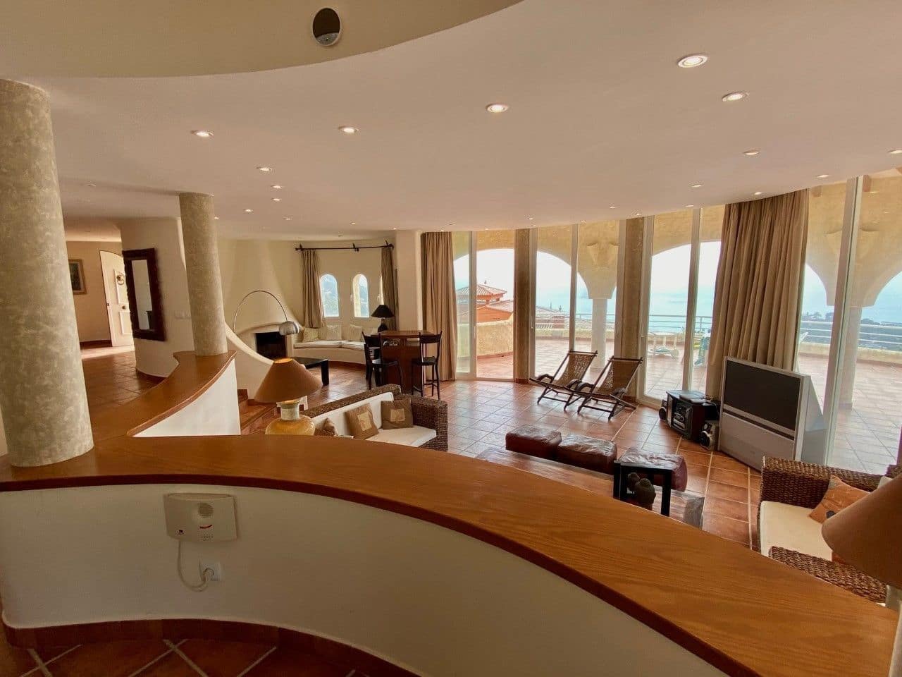 4 slaapkamer Villa te huur in Altea met zwembad garage - € 3.900 (Ref: 4044051)