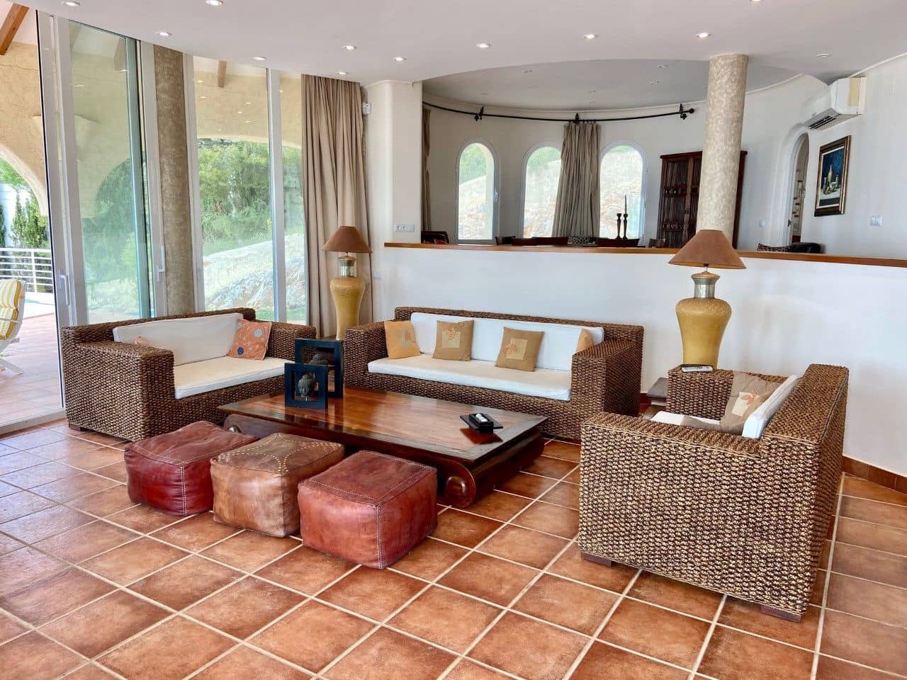 4 slaapkamer Villa te huur in Altea met zwembad garage - € 3.900 (Ref: 4044051)