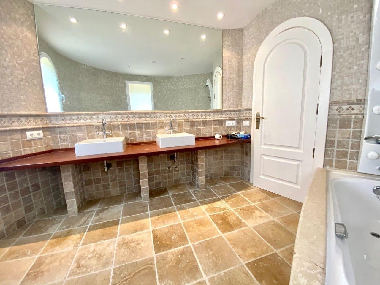 4 slaapkamer Villa te huur in Altea met zwembad garage - € 3.900 (Ref: 4044051)