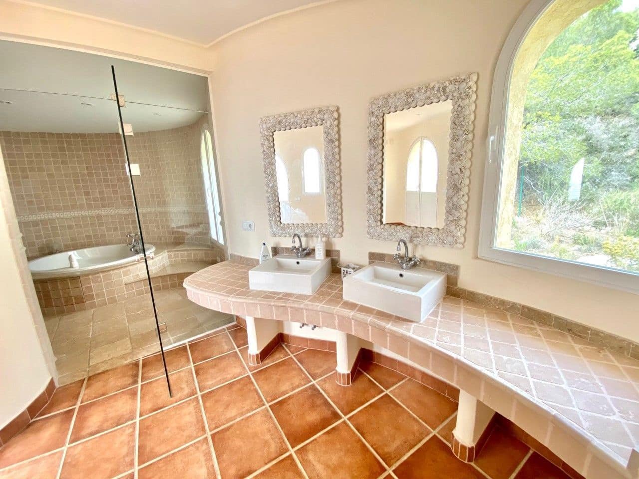 4 slaapkamer Villa te huur in Altea met zwembad garage - € 3.900 (Ref: 4044051)