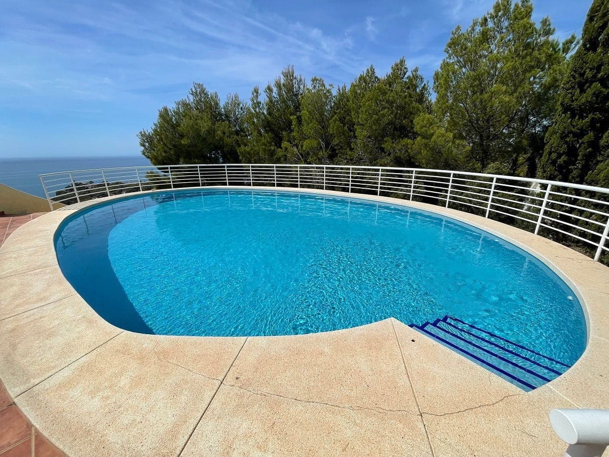4 slaapkamer Villa te huur in Altea met zwembad garage - € 3.900 (Ref: 4044051)