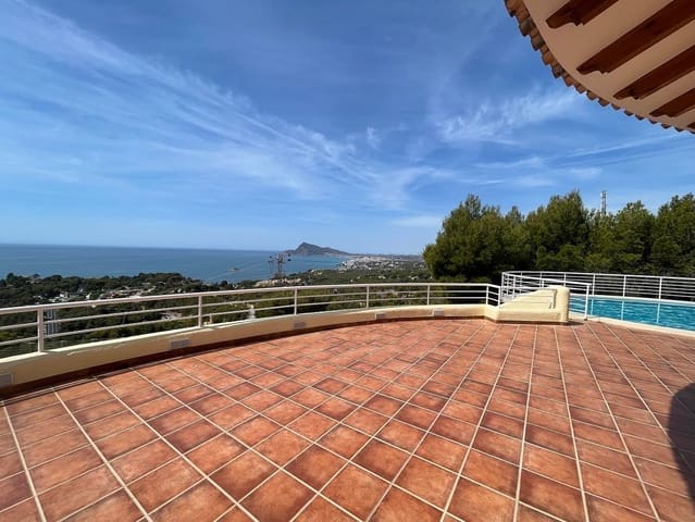 4 slaapkamer Villa te huur in Altea met zwembad garage - € 3.900 (Ref: 4044051)