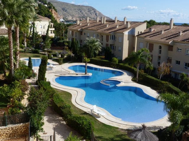 2 bedroom Apartment for rent in Altea with pool garage - € 1,100 (Ref: 4172979)