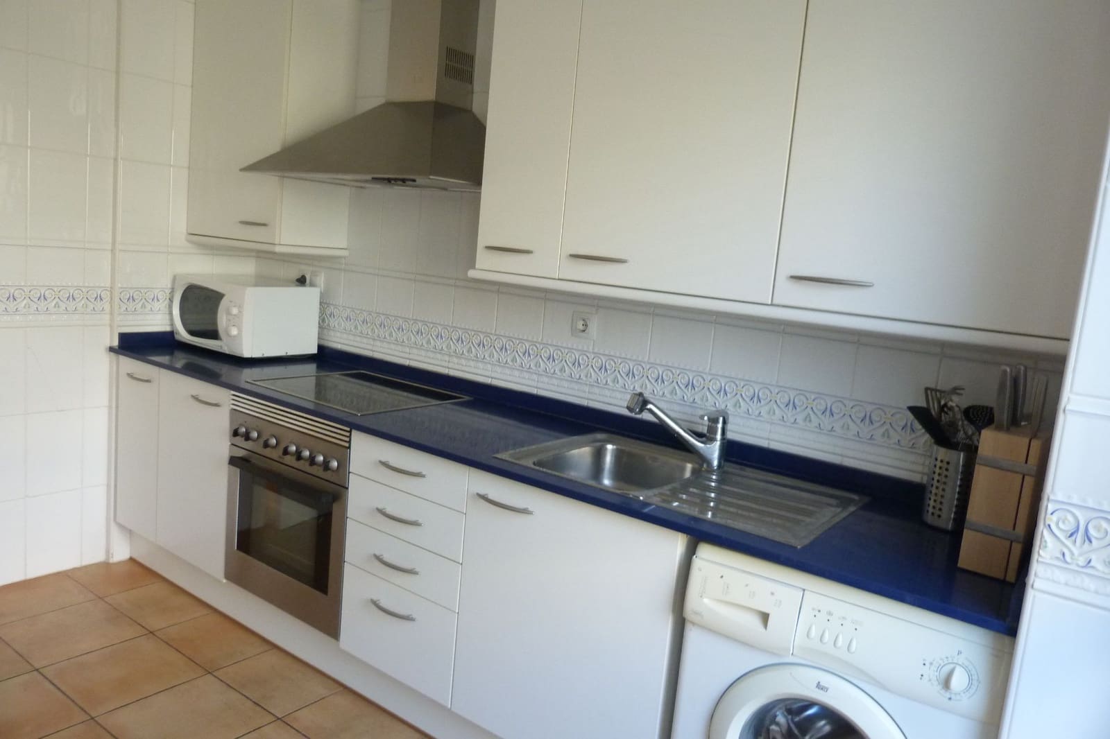 2 bedroom Apartment for rent in Altea with pool garage - € 1,100 (Ref: 4172979)