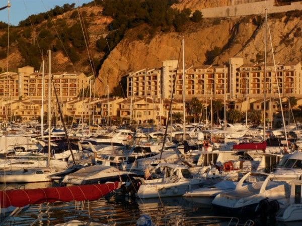 2 sypialnia Apartament na kwatery wakacyjne w Altea z basenem garażem - 900 € (Ref: 4448586)