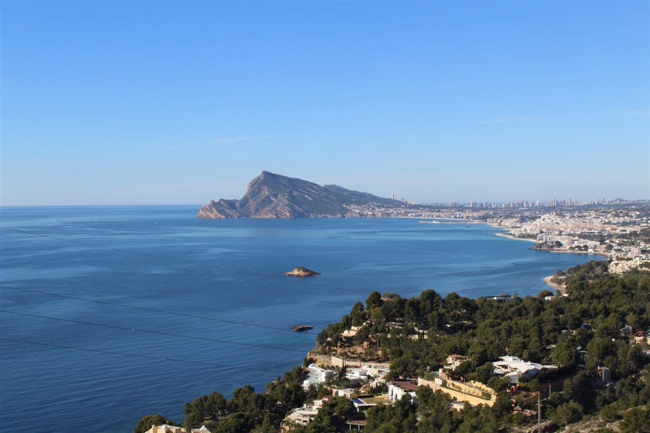 3 bedroom Villa for sale in Altea with pool garage - € 850,000 (Ref: 4701303)