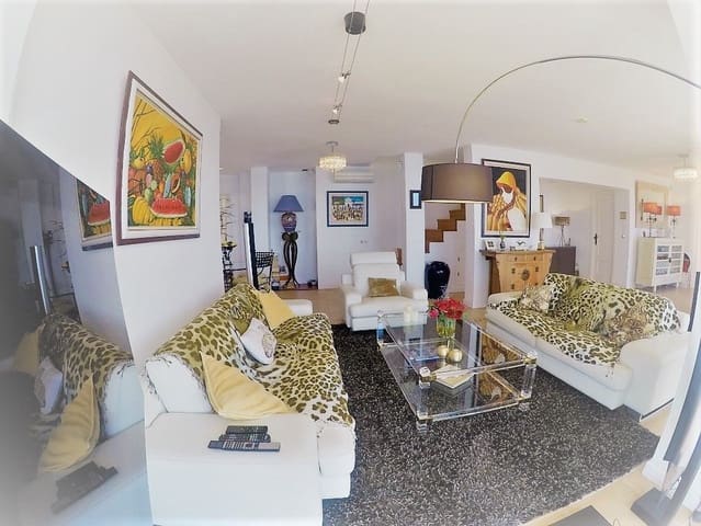 3 quarto Moradia para venda em Altea com piscina garagem - 850 000 € (Ref: 4701303)