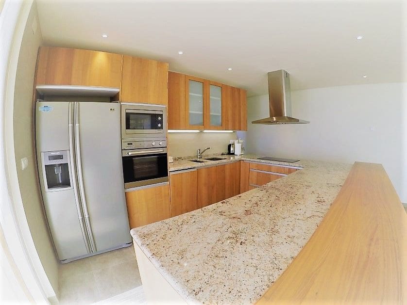 4 bedroom Villa for sale in Altea with pool garage - € 1,300,000 (Ref: 4823413)