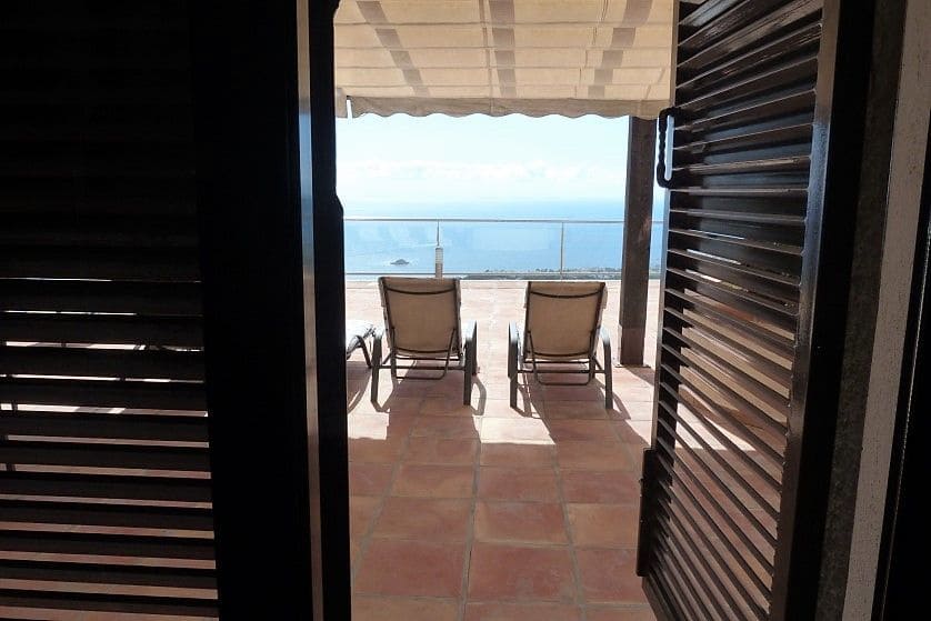 4 bedroom Villa for sale in Altea with pool garage - € 1,300,000 (Ref: 4823413)