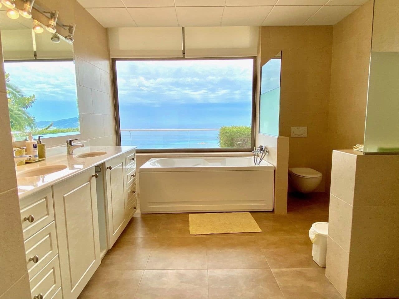 4 bedroom Villa for sale in Altea with pool garage - € 1,300,000 (Ref: 4823413)