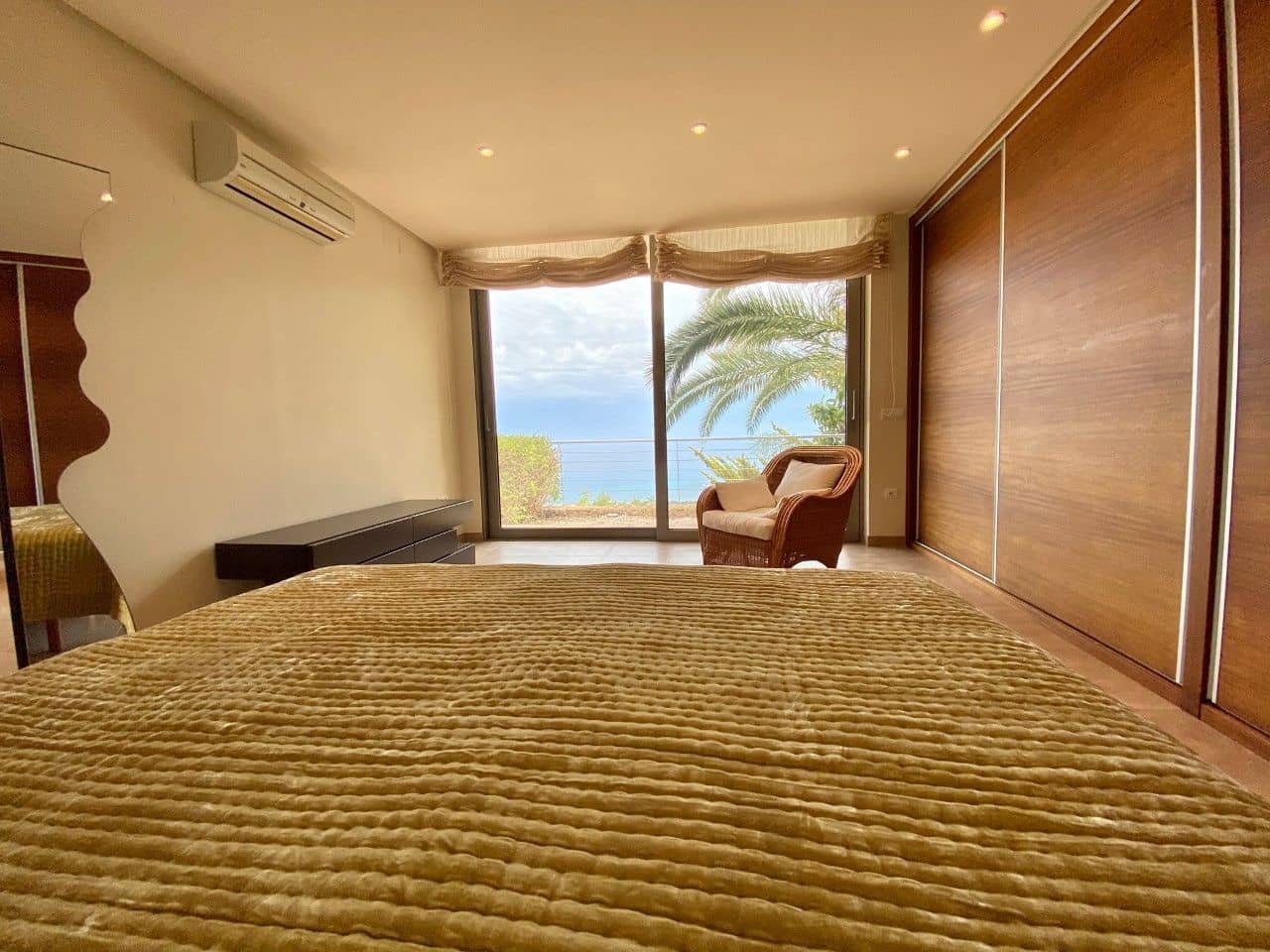 4 bedroom Villa for sale in Altea with pool garage - € 1,300,000 (Ref: 4823413)