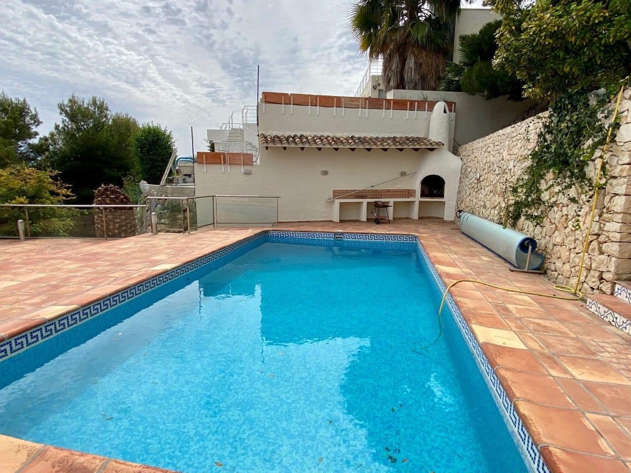 4 bedroom Villa for sale in Altea with pool garage - € 1,300,000 (Ref: 4823413)
