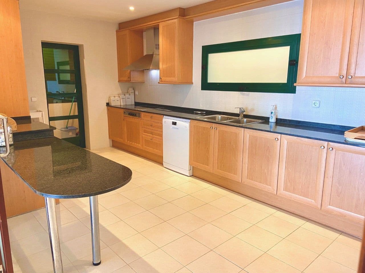 3 bedroom Apartment for sale in Altea with pool garage - € 680,000 (Ref: 5280965)