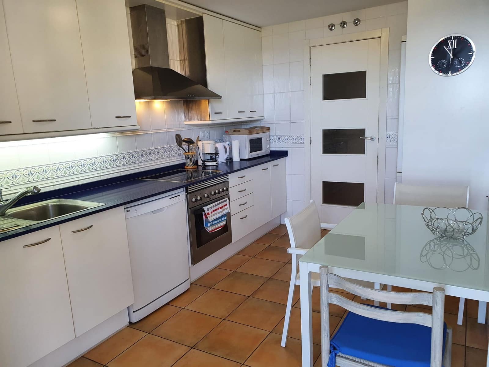 3 soveværelse Lejlighed til leje i Altea med swimmingpool garage - € 1.500 (Ref: 5578609)