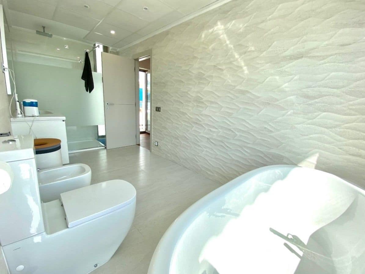 5 slaapkamer Villa te koop in Calpe / Calp met zwembad garage - € 1.980.000 (Ref: 5964248)