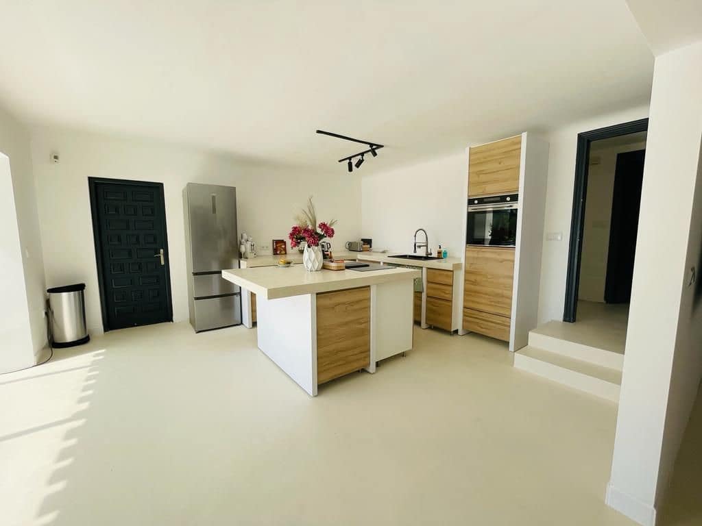 4 sypialnia Willa na sprzedaż w Altea la Vella z basenem garażem - 650 000 € (Ref: 7181367)