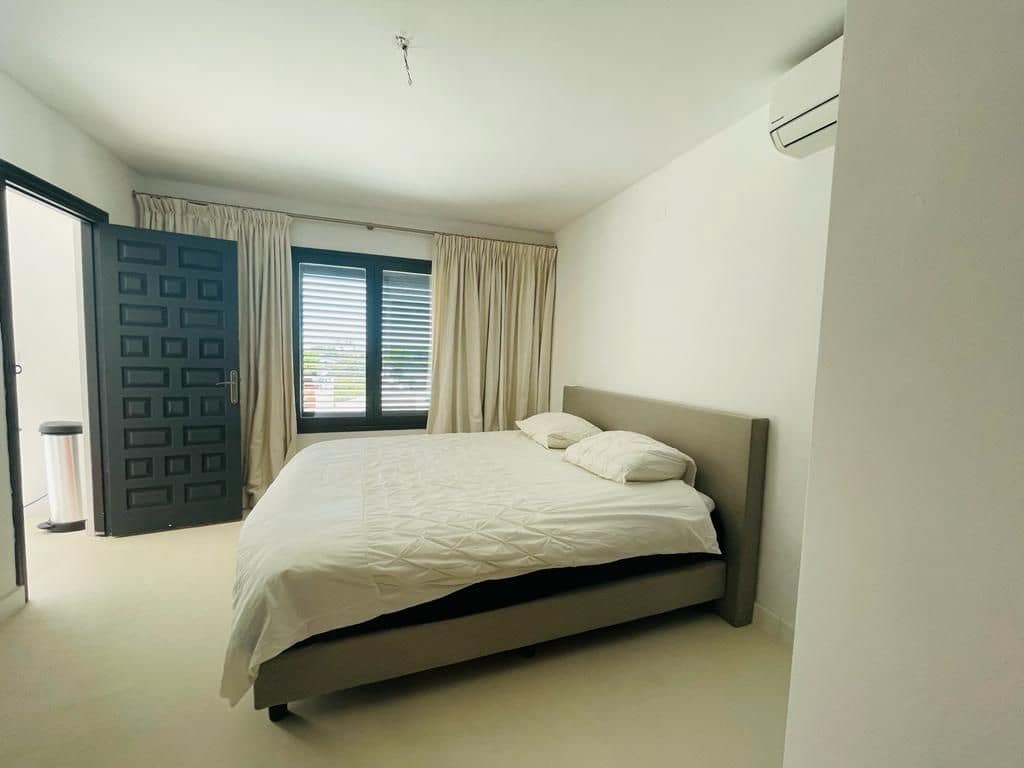 4 sypialnia Willa na sprzedaż w Altea la Vella z basenem garażem - 650 000 € (Ref: 7181367)