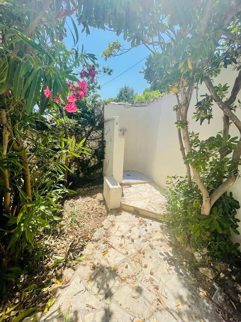 4 sypialnia Willa na sprzedaż w Altea la Vella z basenem garażem - 650 000 € (Ref: 7181367)