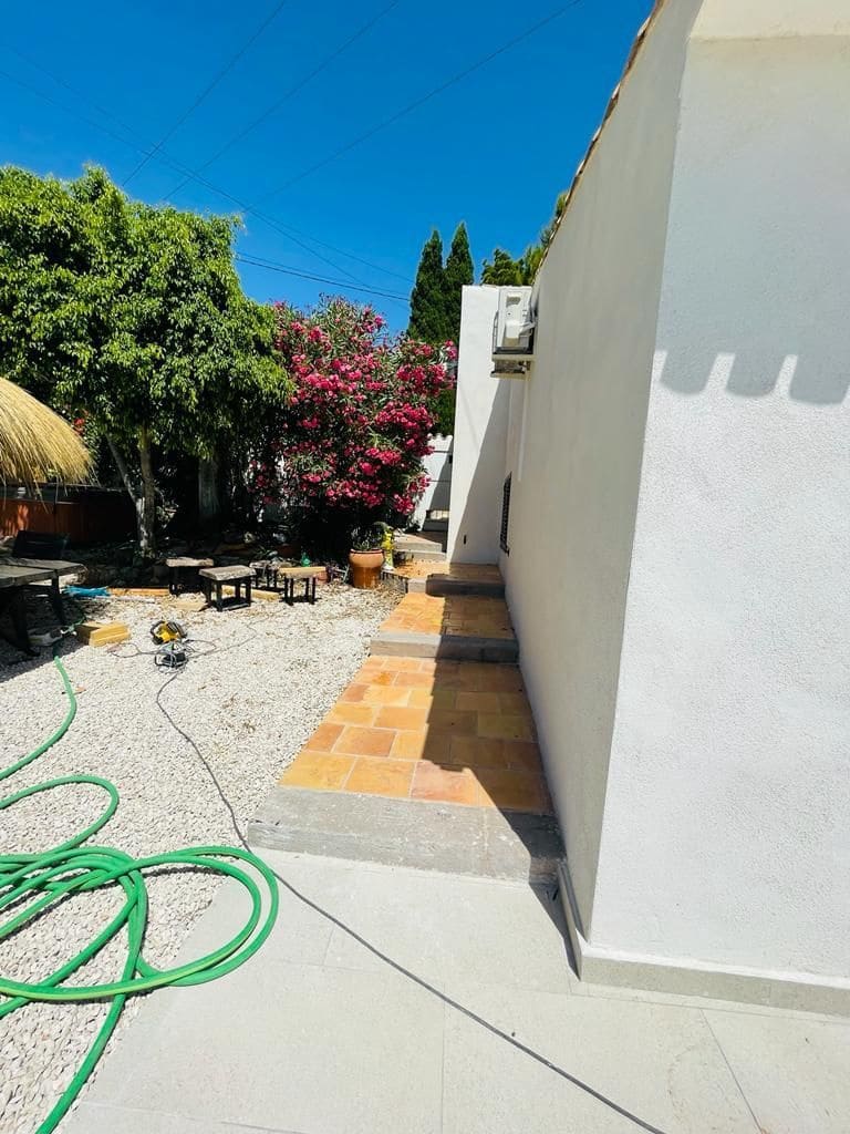 4 sypialnia Willa na sprzedaż w Altea la Vella z basenem garażem - 650 000 € (Ref: 7181367)